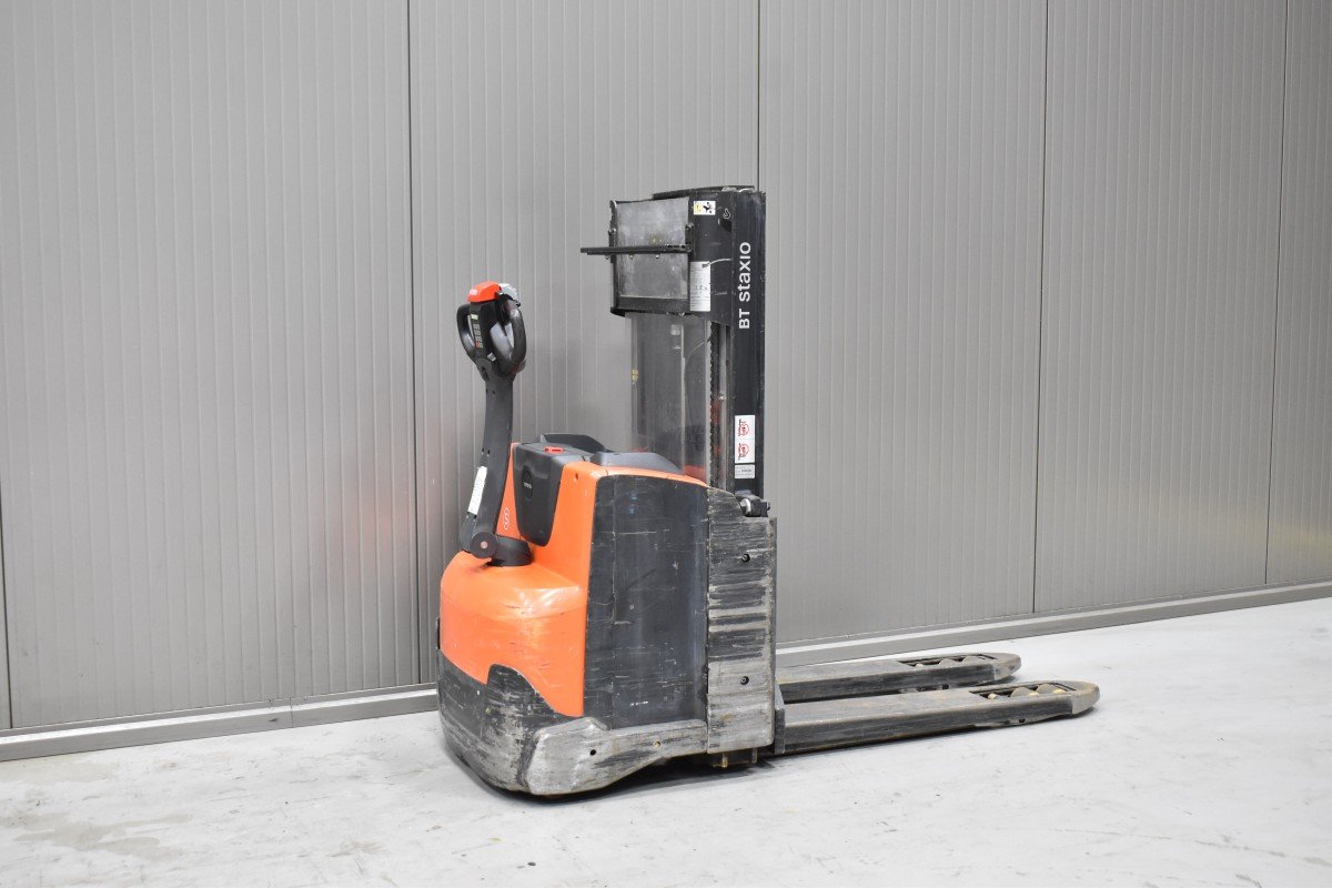 Toyota SWE 200D – Bild 3
