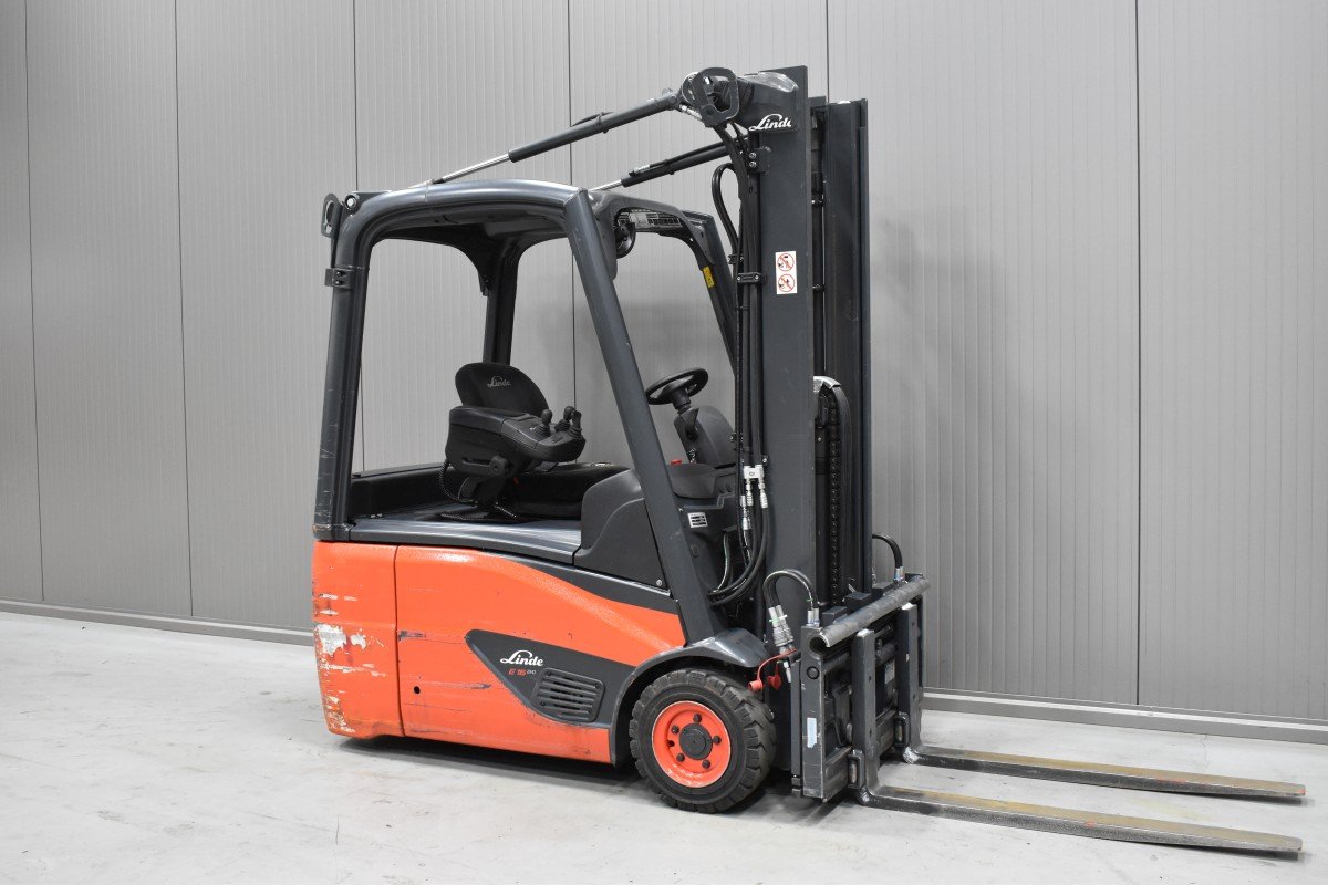 Gabelstapler Gebraucht kaufen – Linde E 16 - 02 mit Elektro in Österreich