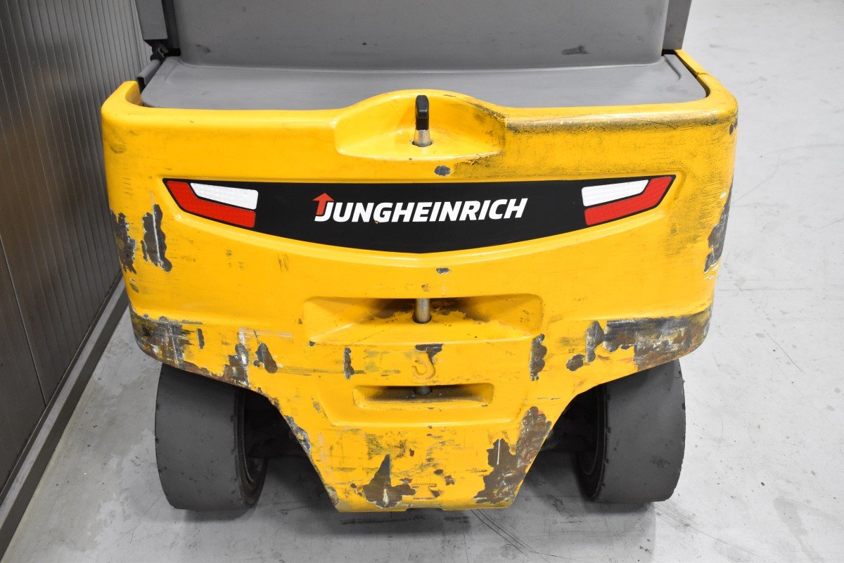 Jungheinrich EFG 320 – Bild 8