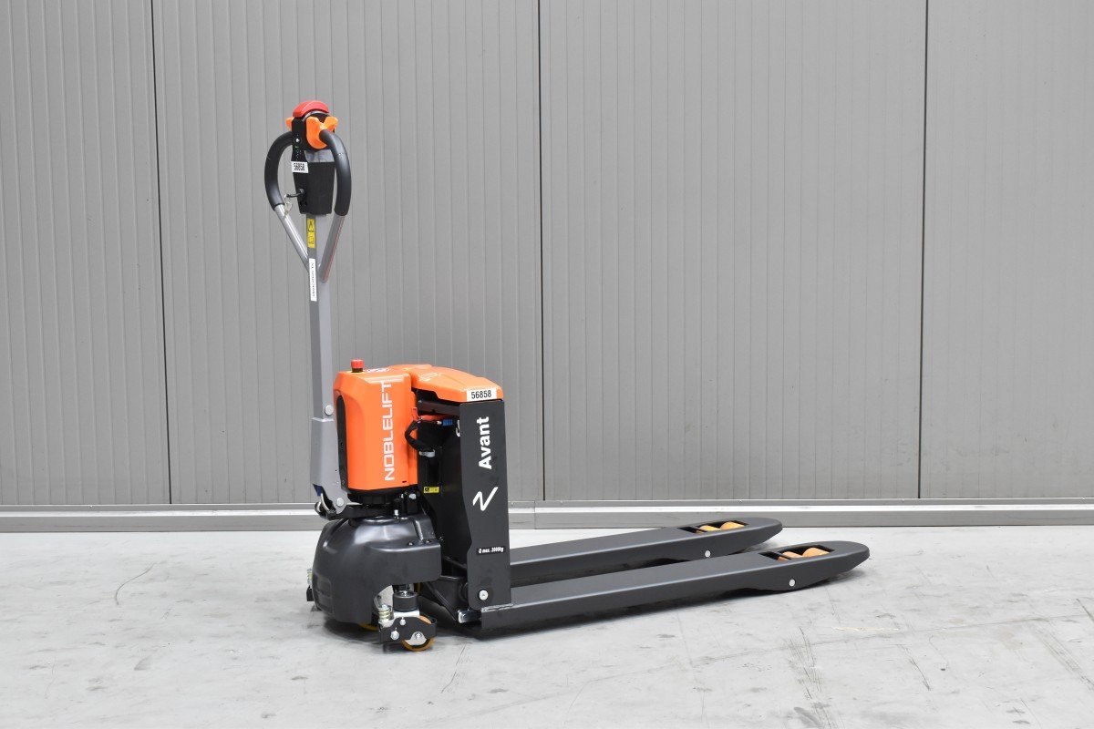 Gabelstapler Gebraucht kaufen – Noblelift PWB 200 Avant mit Elektro in Österreich