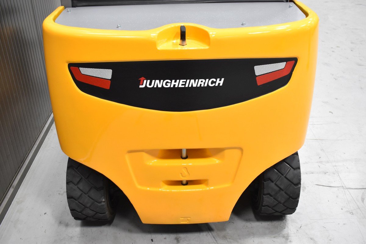 Jungheinrich EFG S 30 – Bild 8