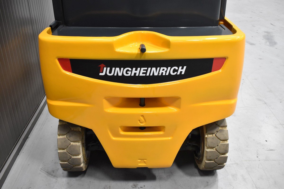 Jungheinrich EFG 320 – Bild 8
