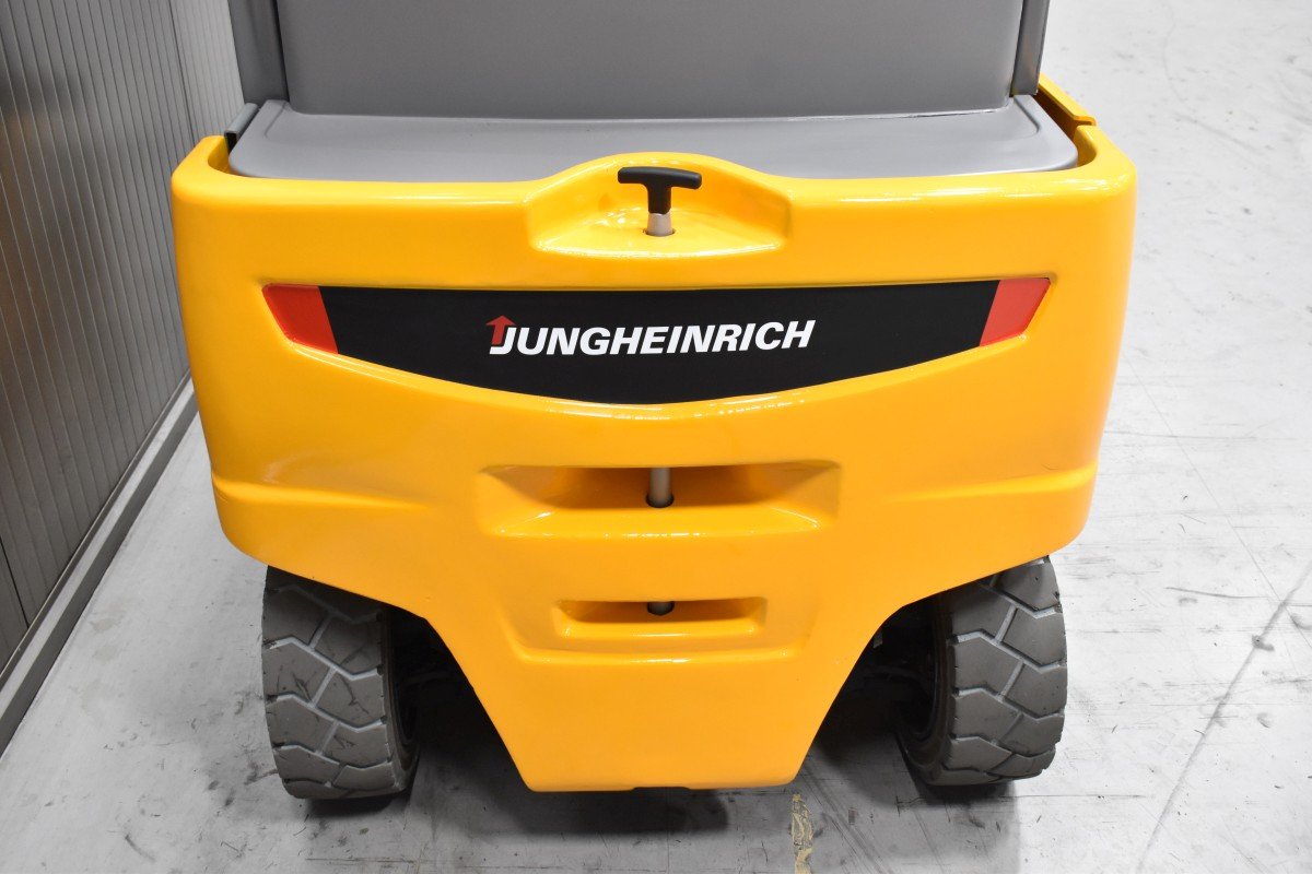 Jungheinrich EFG 320 – Bild 8
