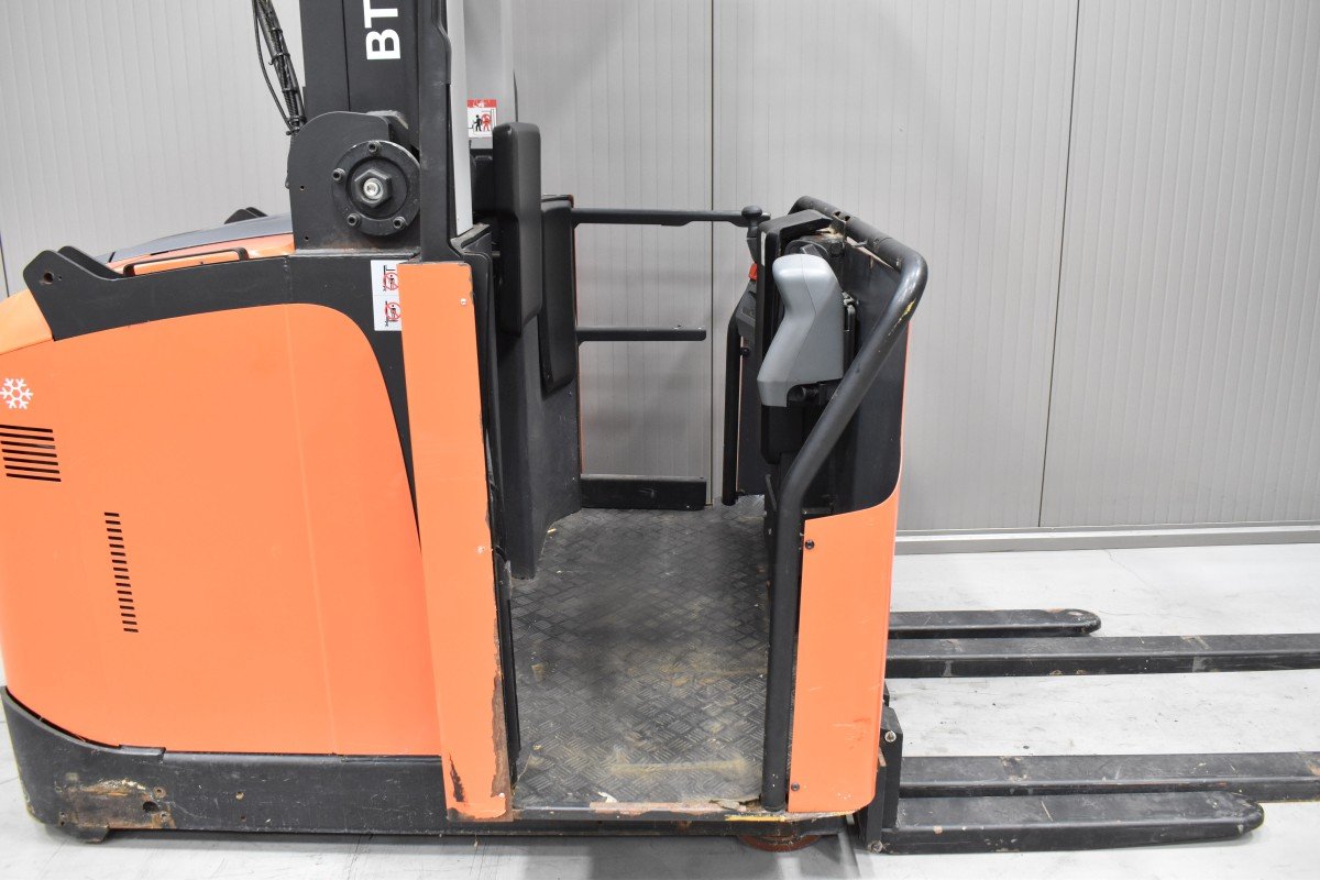 Toyota OME 100 H – Bild 4