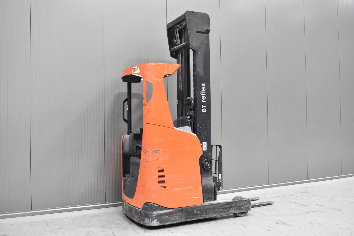 Toyota RRE 140 H – Bild 3