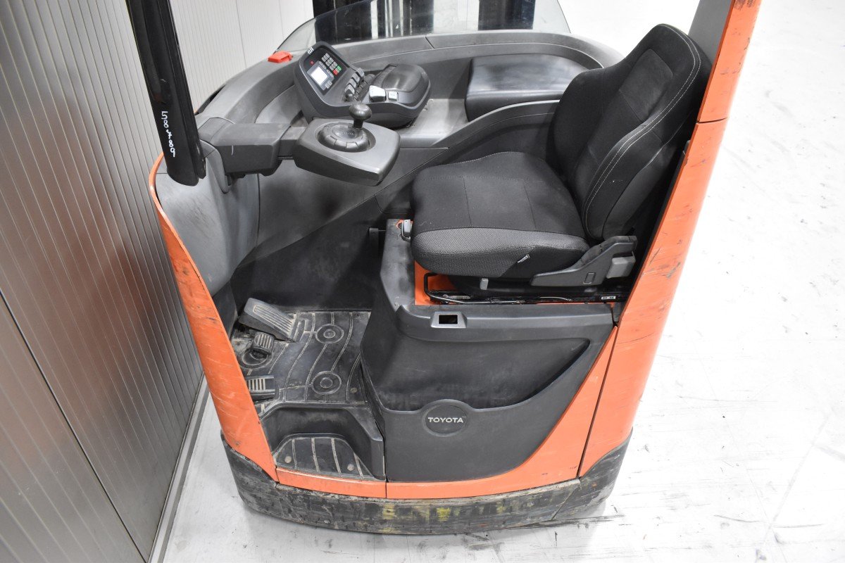 Toyota RRE 140 H – Bild 6