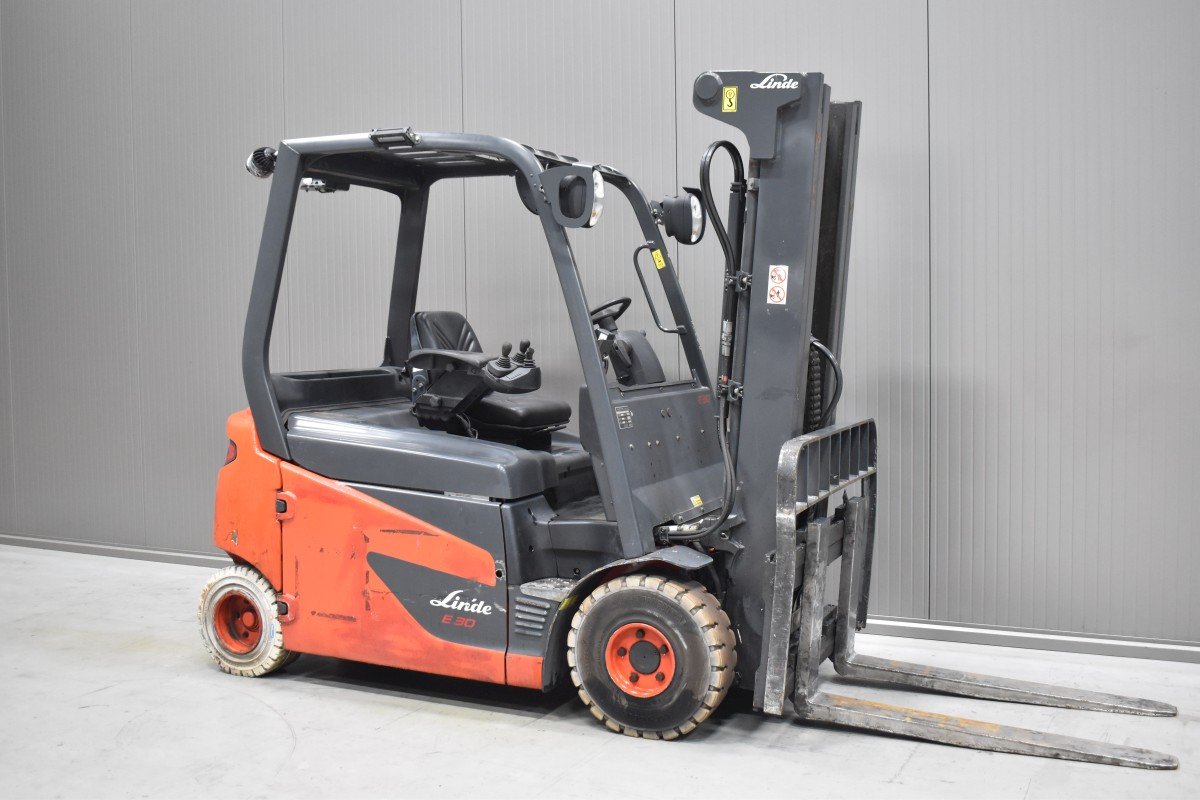 Gabelstapler Gebraucht kaufen – Linde E 30 S mit Elektro in Österreich