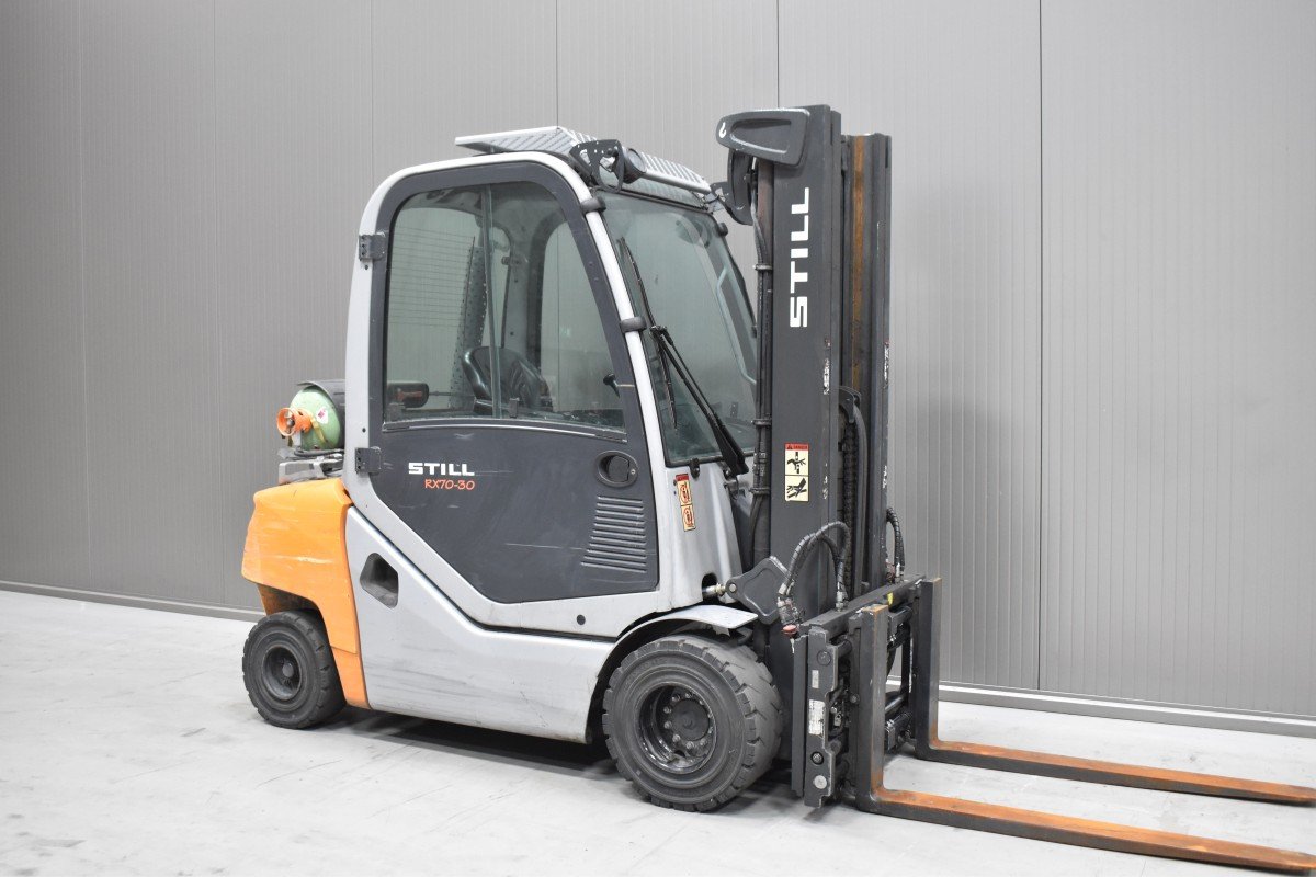 Gabelstapler Gebraucht kaufen – Still RX 70-30 T mit Gas in Österreich