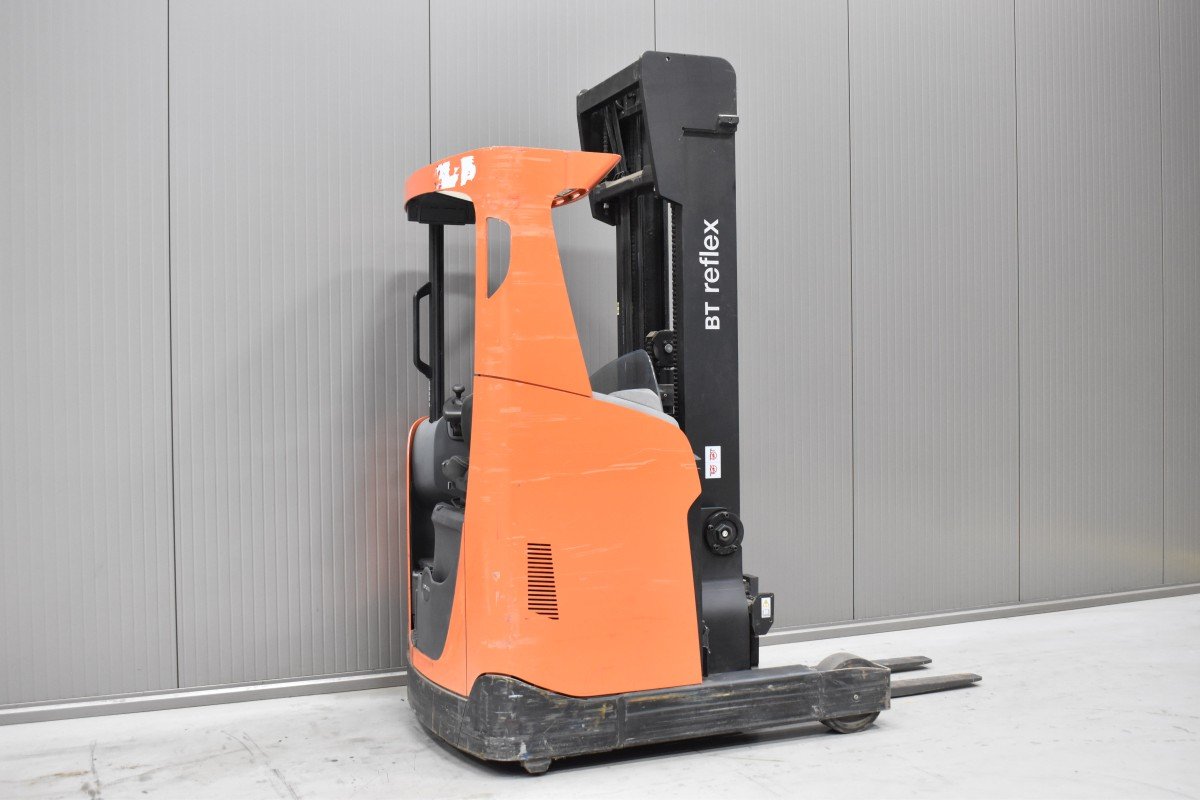Toyota RRE 140 H – Bild 3