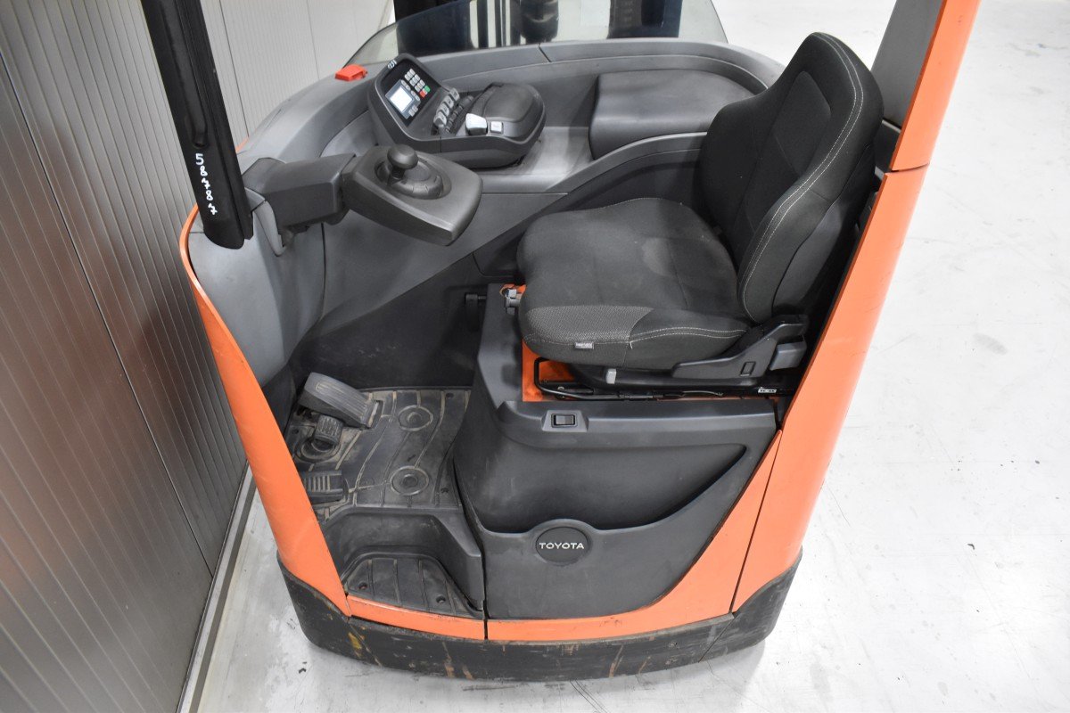 Toyota RRE 140 H – Bild 6