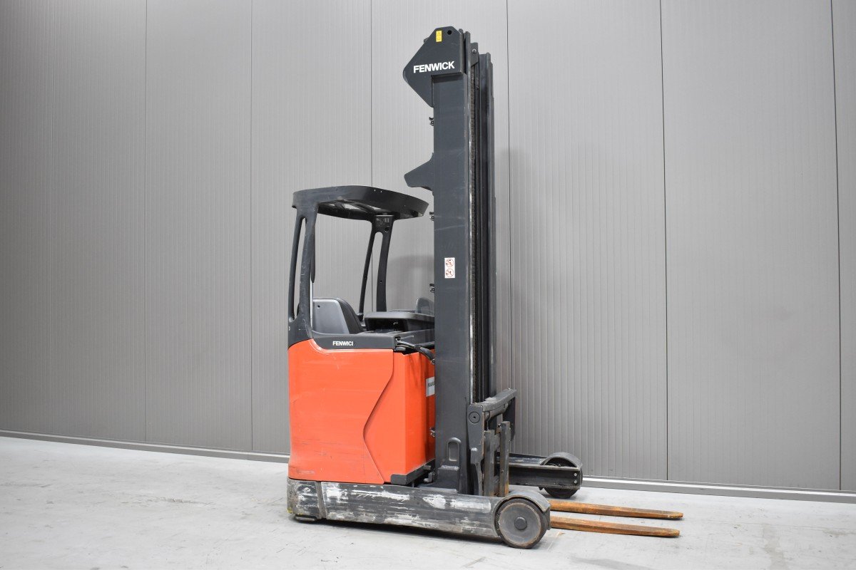 Gabelstapler Gebraucht kaufen – Linde R 14 - 01 mit Elektro in Österreich