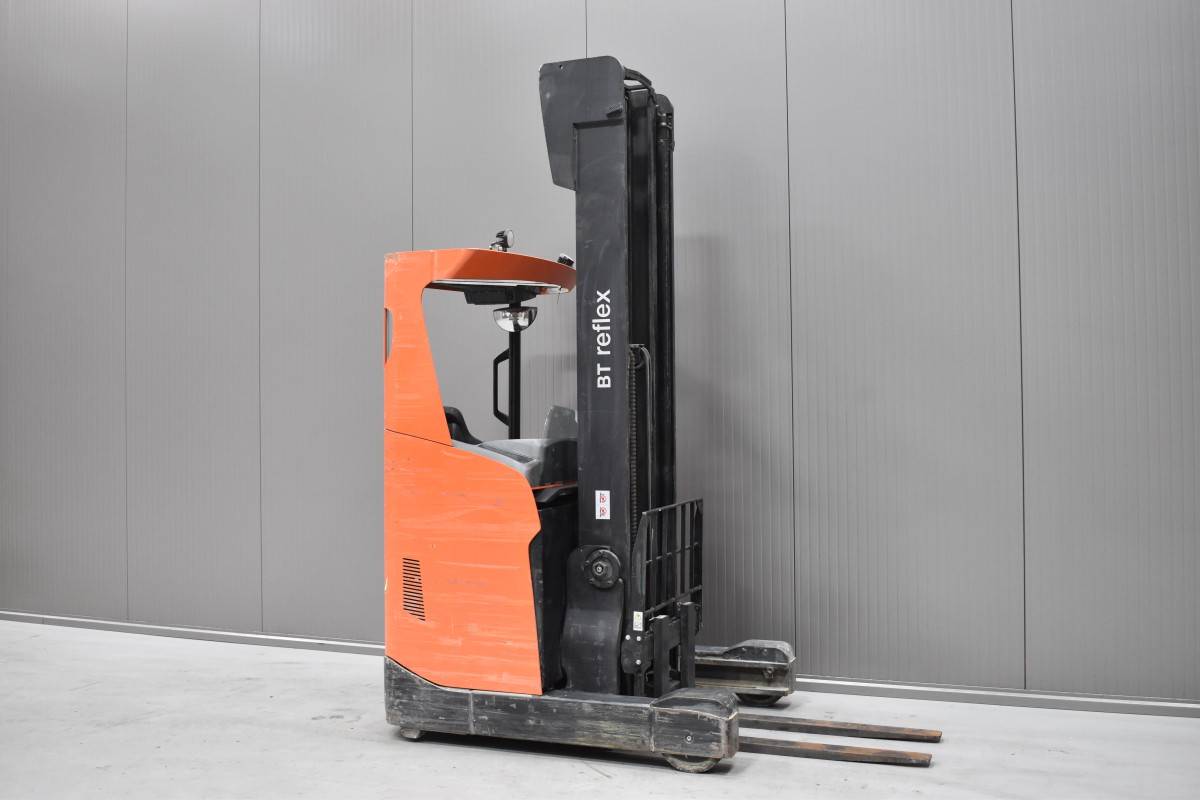 Gabelstapler Gebraucht kaufen – Toyota RRE 140 H mit Elektro in Deutschland