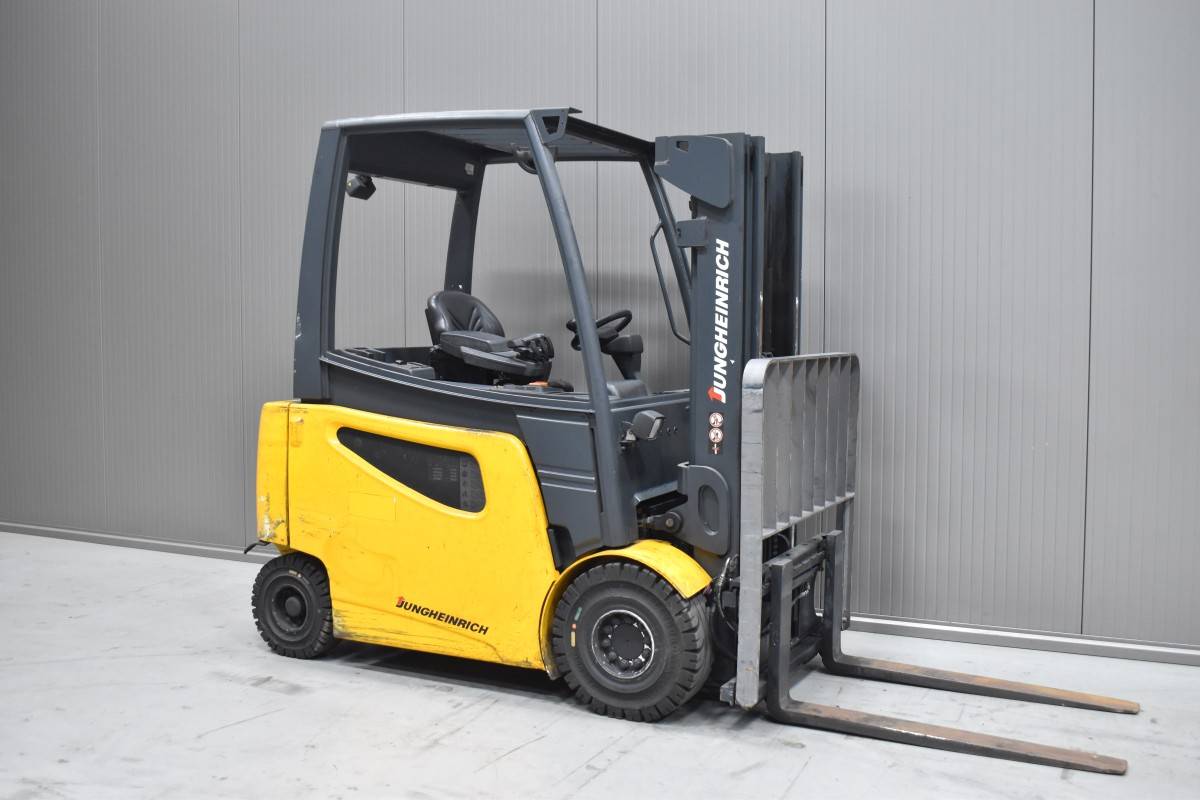 Jungheinrich EFG 425 k Gebrauchtstapler Kaufen