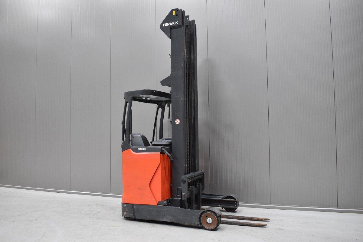 Gabelstapler Gebraucht kaufen – Linde R 14 - 01 mit Elektro in Österreich