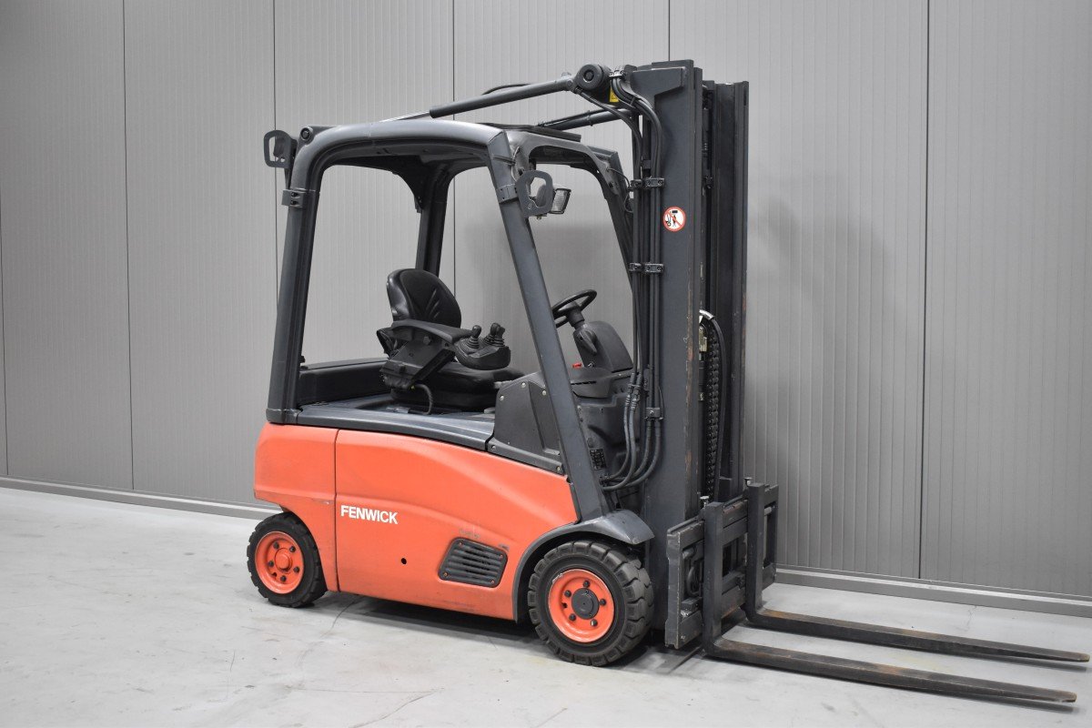 Gabelstapler Gebraucht kaufen – Linde E 16 P - 01 mit Elektro in Österreich