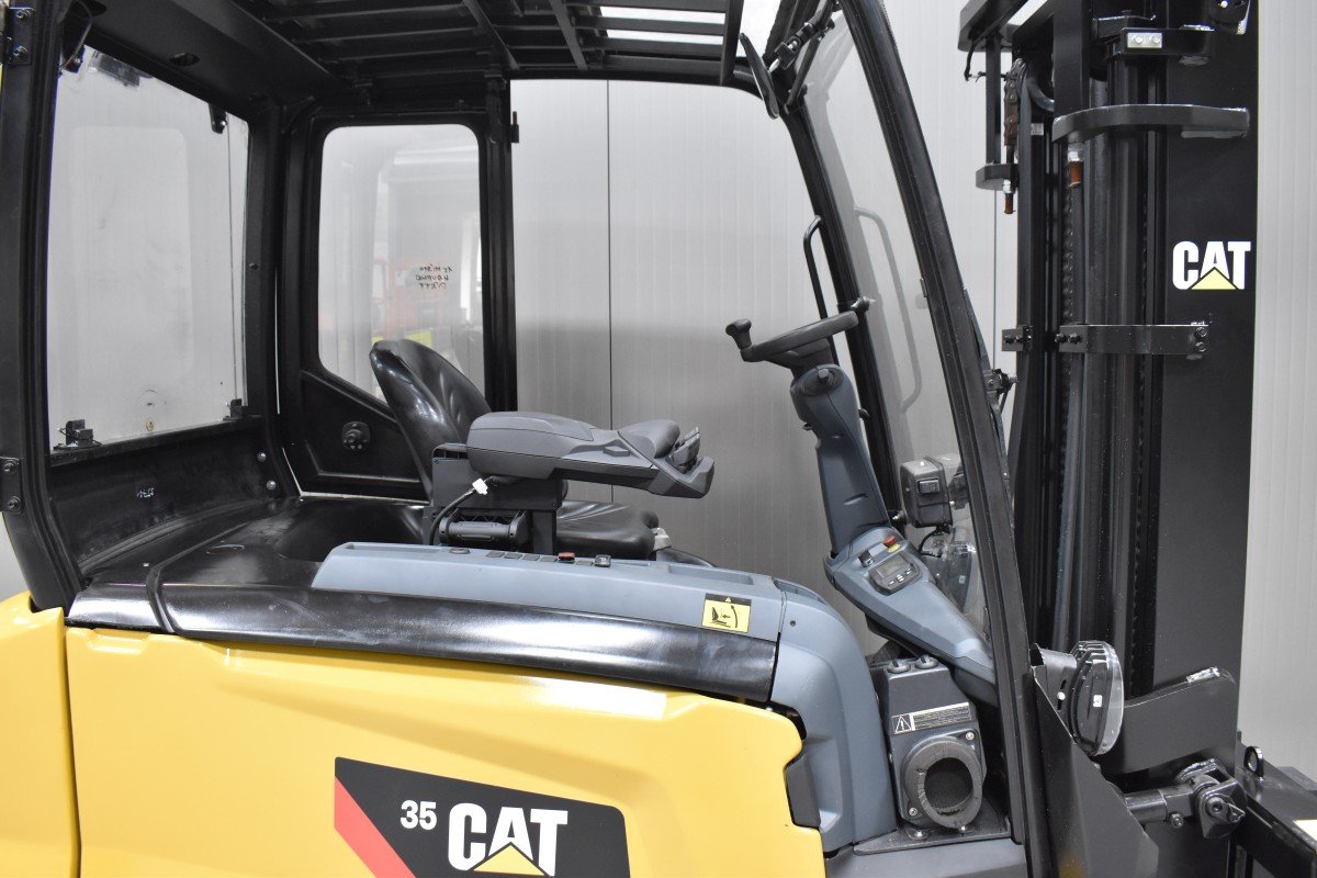 Caterpillar EP 35 N – Bild 4