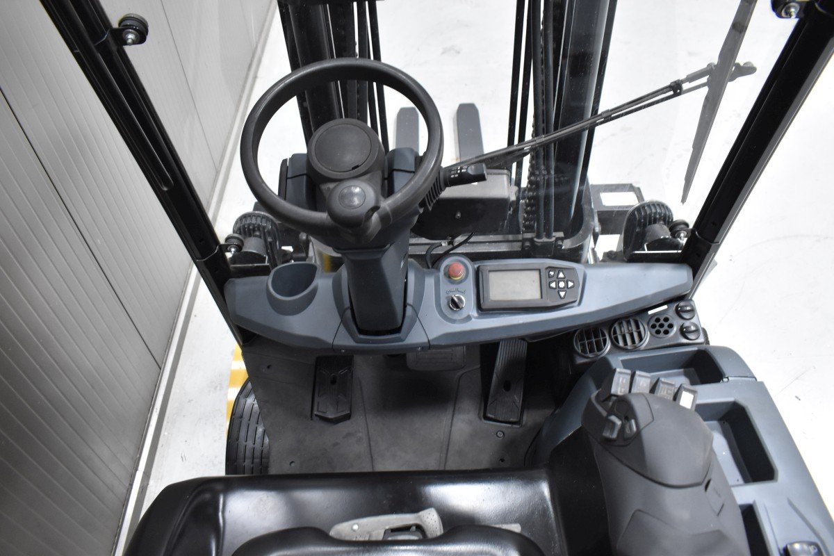 Caterpillar EP 35 N – Bild 6