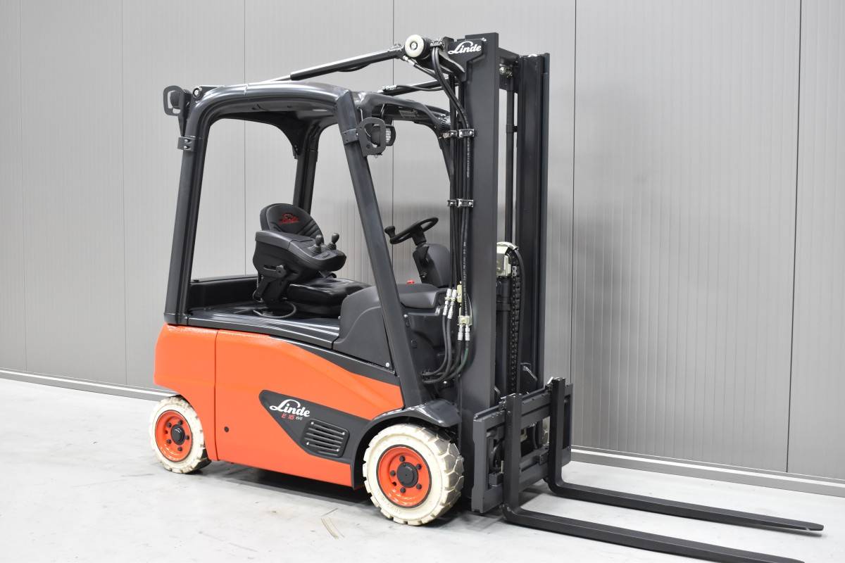 Gabelstapler Gebraucht kaufen – Linde E 16 P - 02 mit Elektro in Schweiz