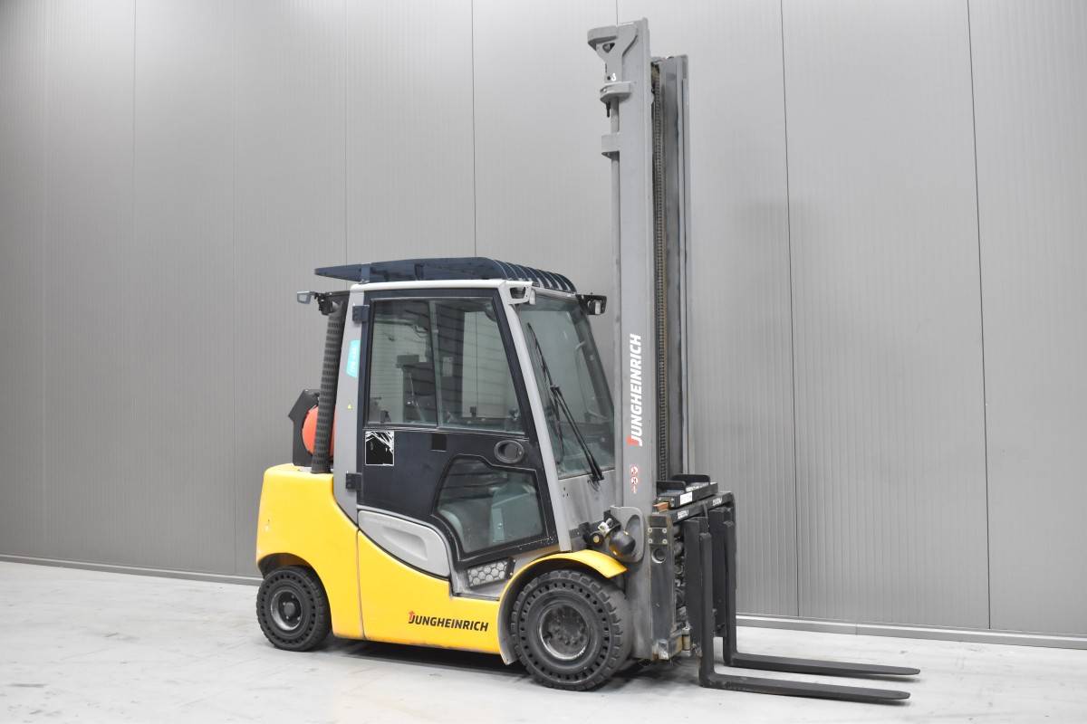 Jungheinrich TFG 435s Gebrauchtstapler Kaufen