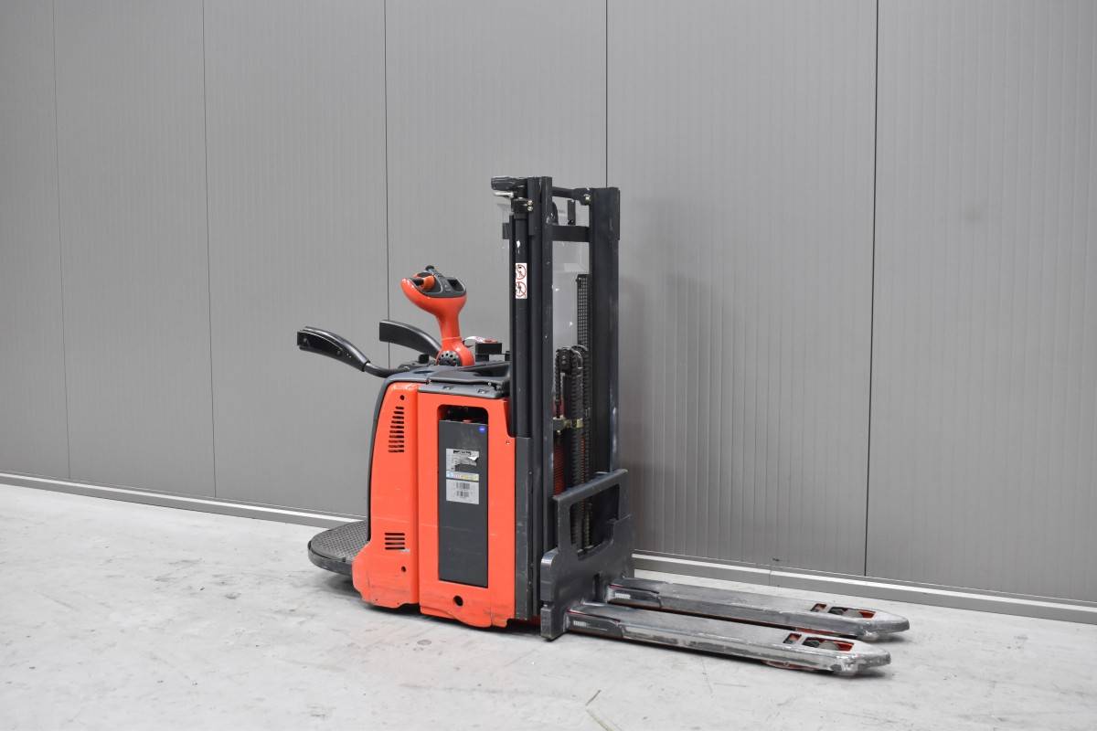 Linde D 12 AP Gebrauchtstapler Kaufen