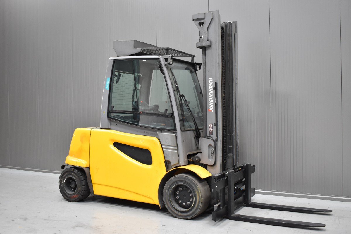 Gabelstapler Gebraucht kaufen – Jungheinrich EFG S 50 mit Elektro in Österreich