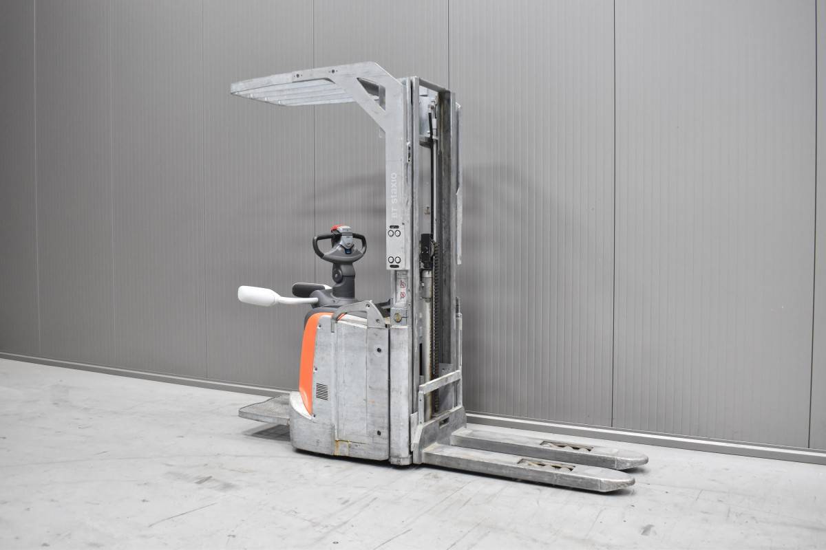 Toyota SPE 120L Gebrauchtstapler Kaufen