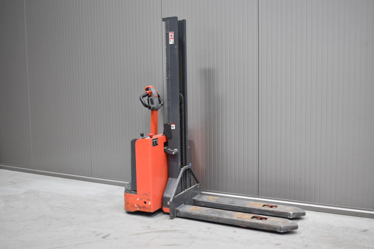 Gabelstapler Gebraucht kaufen – Linde MM 10i mit Elektro in Österreich