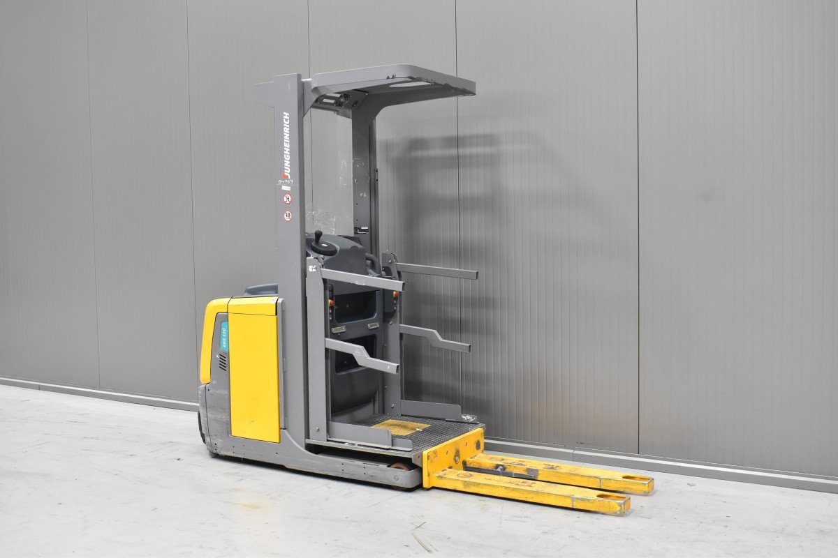 Gabelstapler Gebraucht kaufen – Jungheinrich EKS 110 L mit Elektro in Österreich