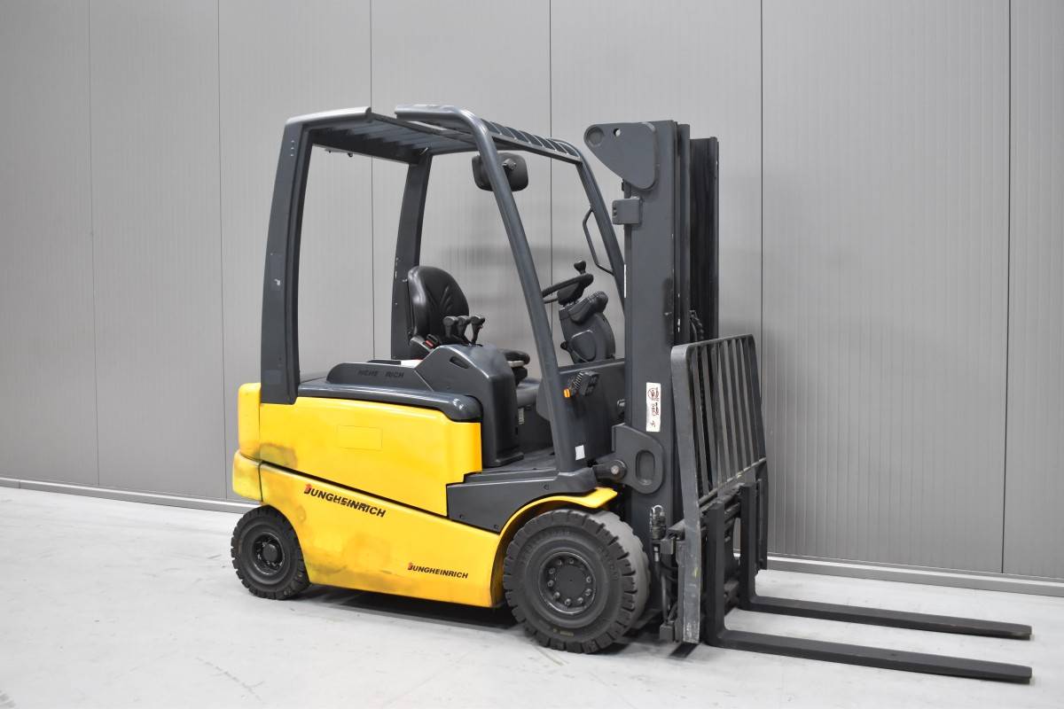 Jungheinrich EFG 425 k Gebrauchtstapler Kaufen