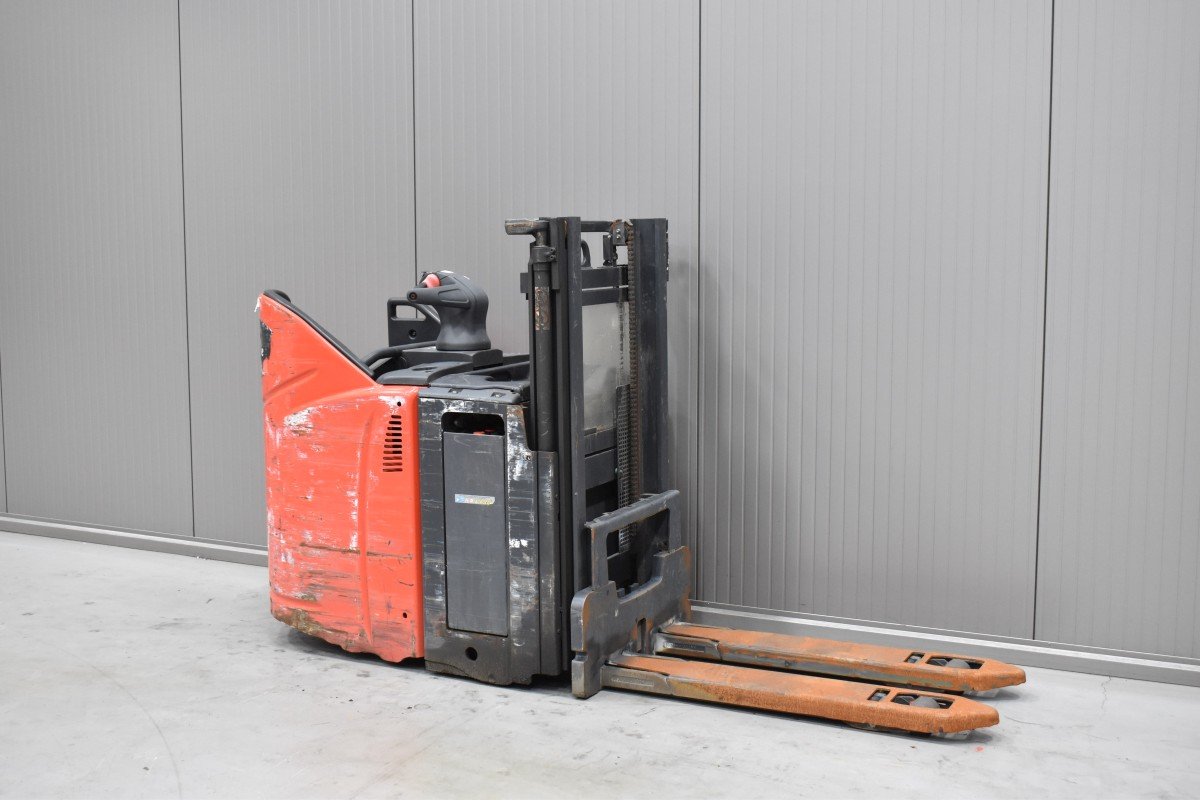 Gabelstapler Gebraucht kaufen – Linde D 12 SP mit Elektro in Österreich