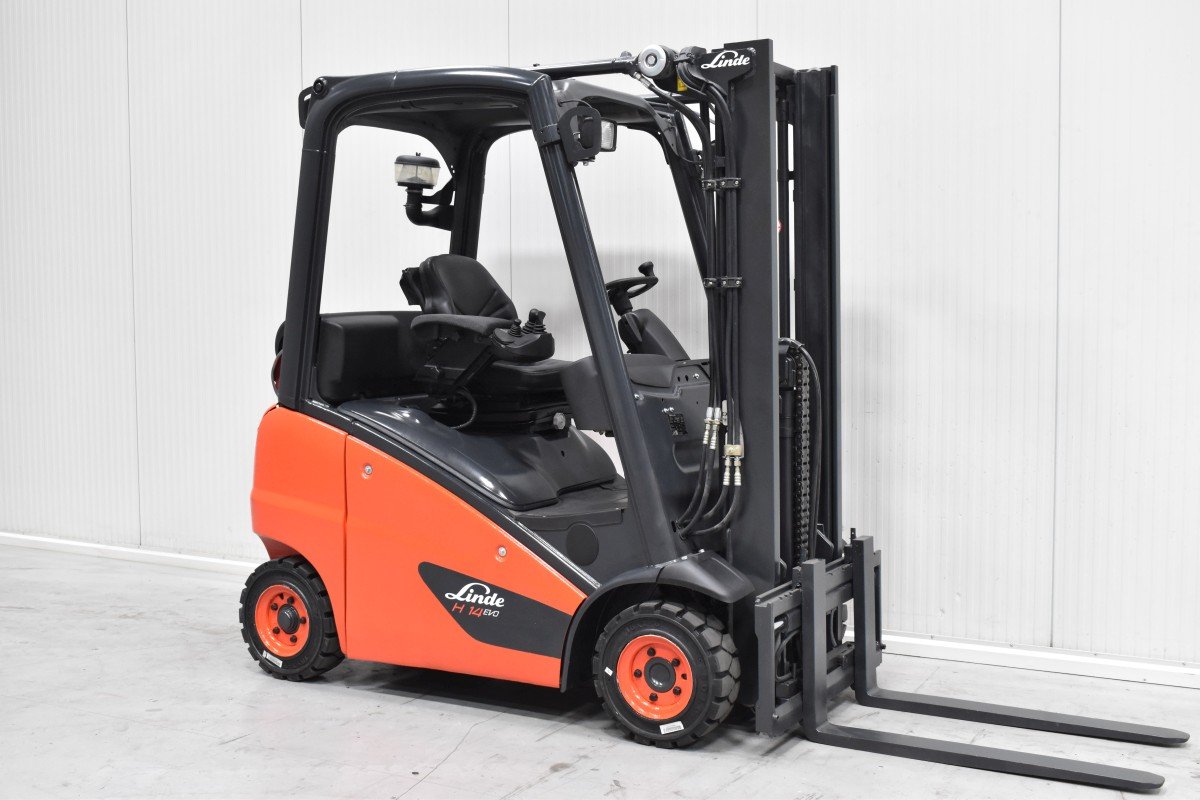 Gabelstapler Gebraucht kaufen – Linde H 14 T-01 mit Gas in Österreich