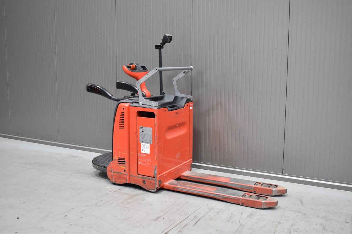 Gabelstapler Gebraucht kaufen – Linde T 20 AP mit Elektro in Österreich