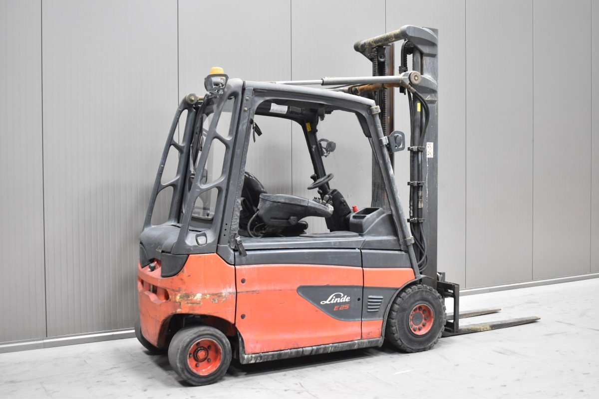 Linde E 25 L - 01 – Bild 3