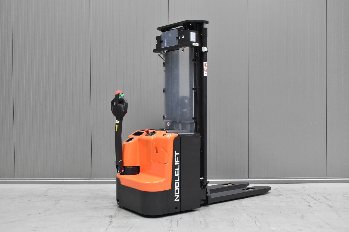 Gabelstapler Gebraucht kaufen – Noblelift PS 16 DL mit Elektro in Österreich