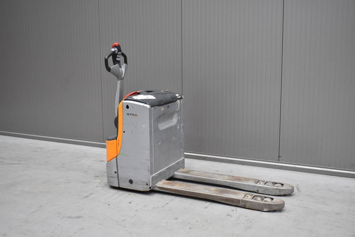 Gabelstapler Gebraucht kaufen – Still EXU 18 mit Elektro in Österreich