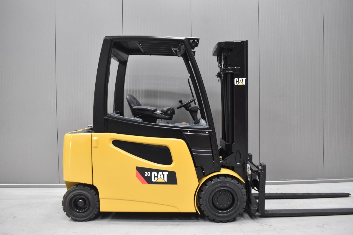 Caterpillar 2EP6000 – Bild 2