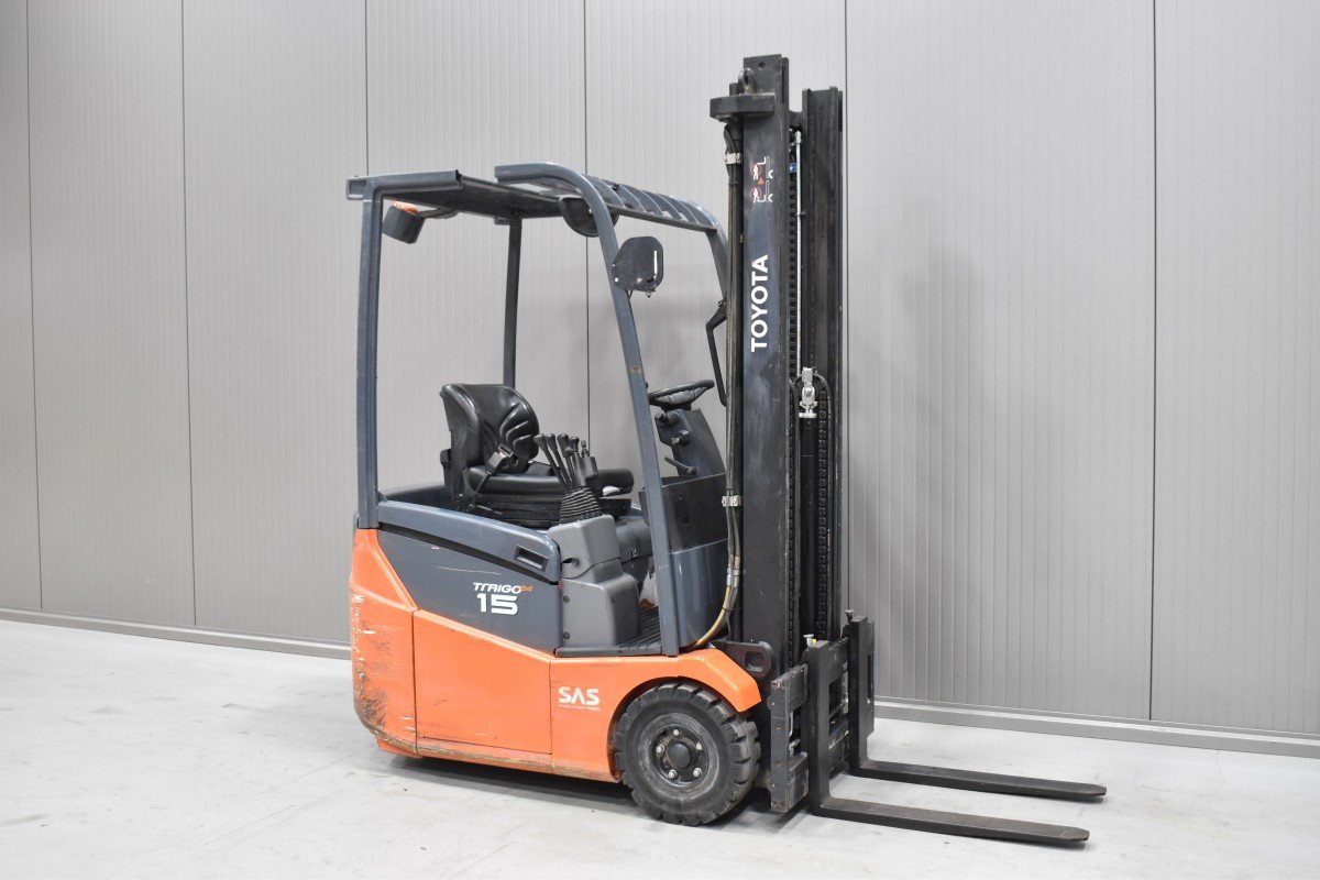 Gabelstapler Gebraucht kaufen – Toyota 7FBEST15 mit Elektro in Österreich