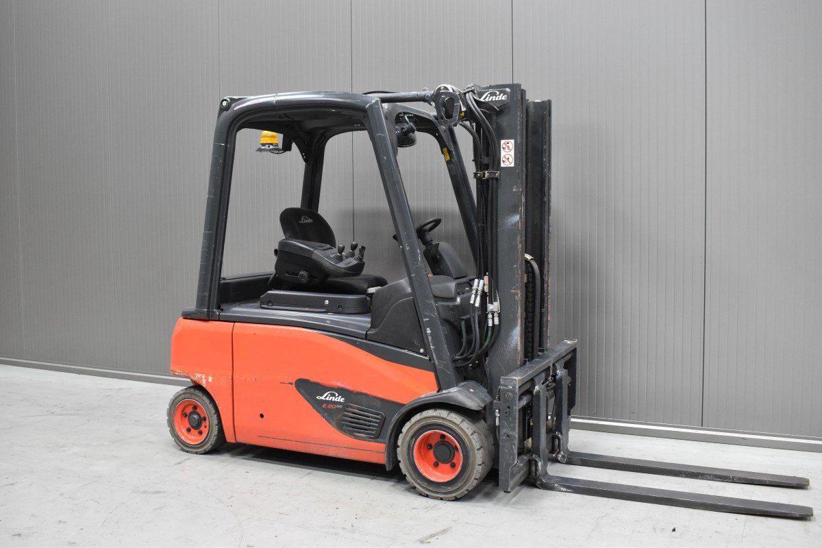 Gabelstapler Gebraucht kaufen – Linde E 20 PL - 02 mit Elektro in Österreich