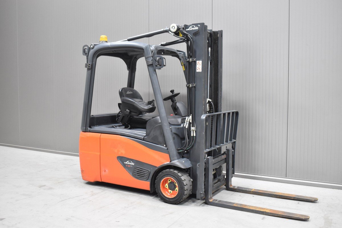 Gabelstapler Gebraucht kaufen – Linde E 18 - 02 mit Elektro in Österreich