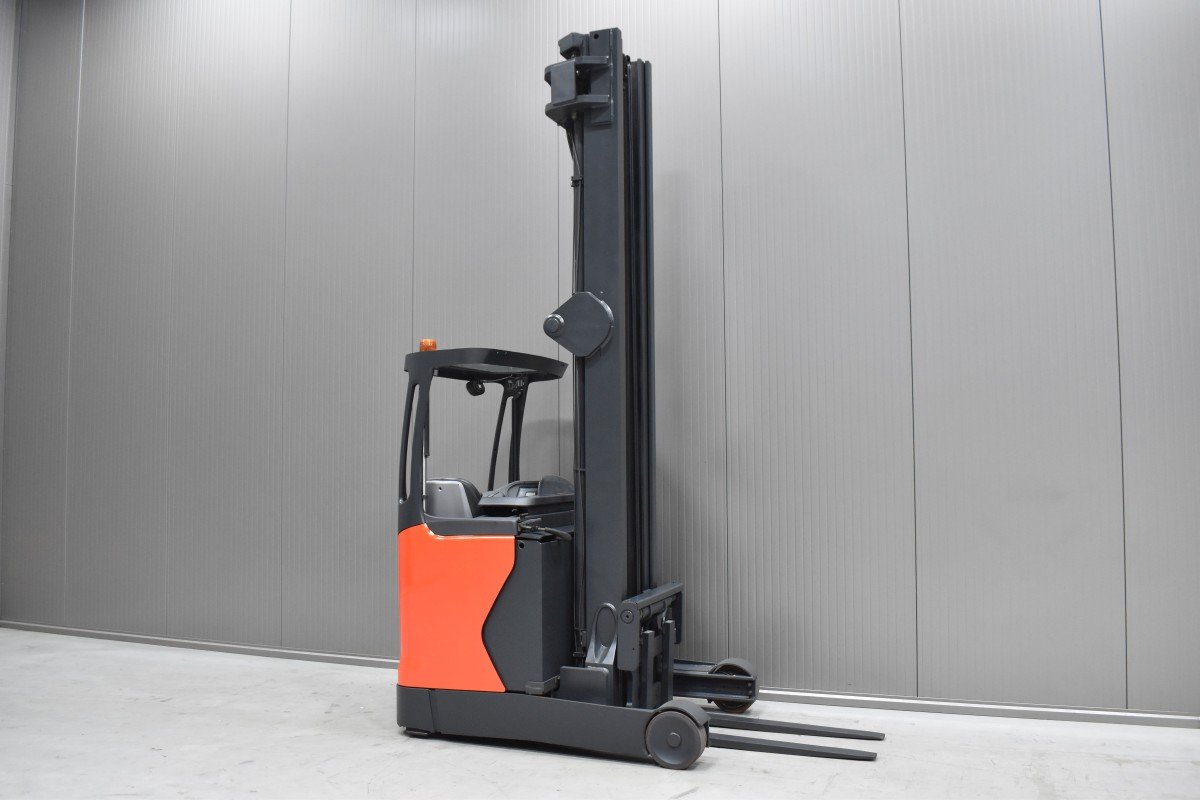 Gabelstapler Gebraucht kaufen – Linde R 16 HD - 01 mit Elektro in Österreich