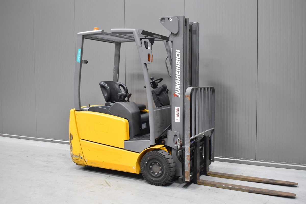 Gabelstapler Gebraucht kaufen – Jungheinrich EFG 216 kn mit Elektro in Österreich