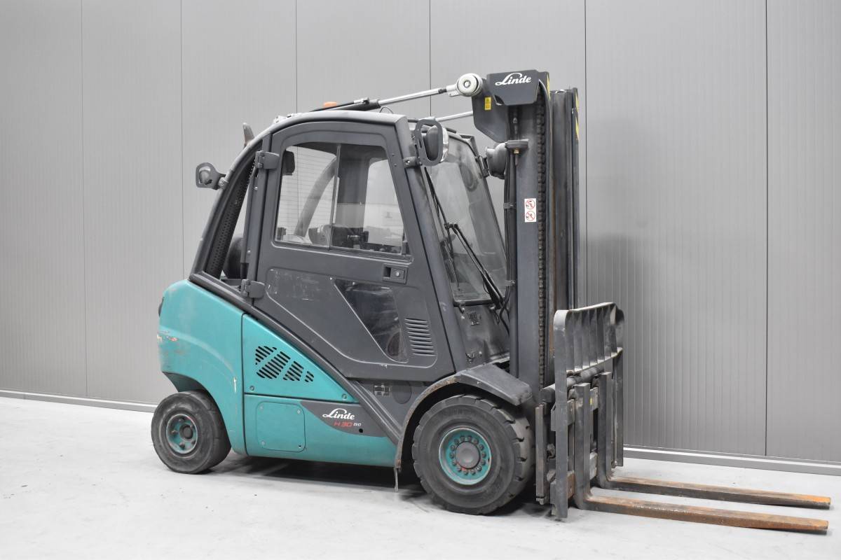 Gabelstapler Gebraucht kaufen – Linde H 30 T - 02 mit Gas in Deutschland