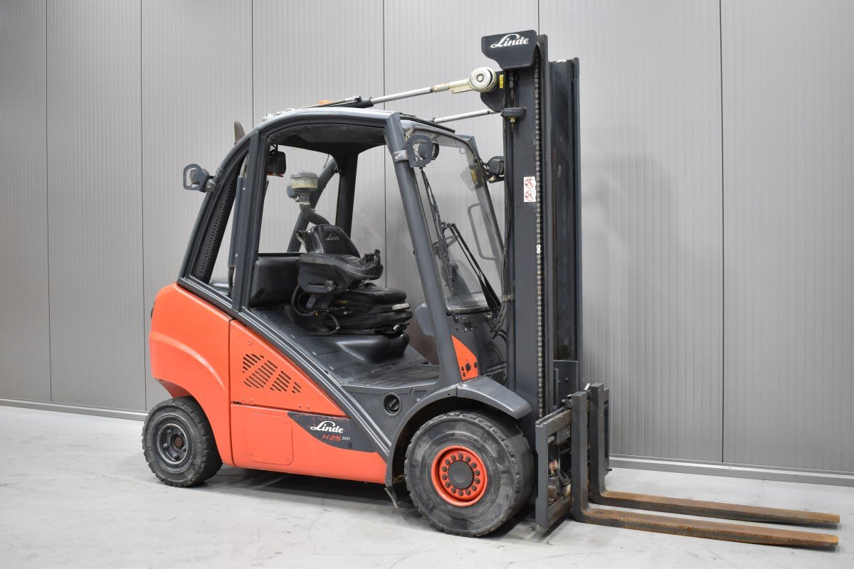 Gabelstapler Gebraucht kaufen – Linde H 25 D - 600 - 02 mit Diesel in Österreich