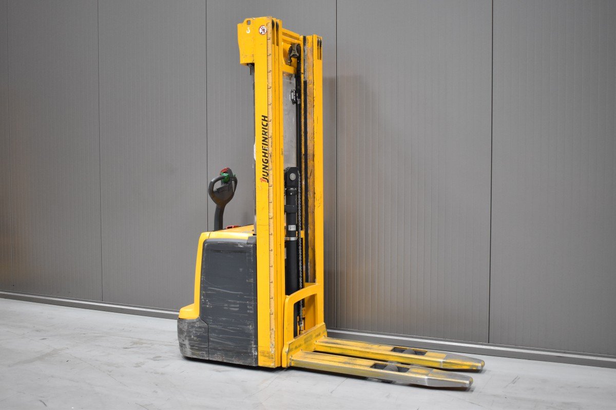 Gabelstapler Gebraucht kaufen – Jungheinrich EJC 214 mit Elektro in Österreich
