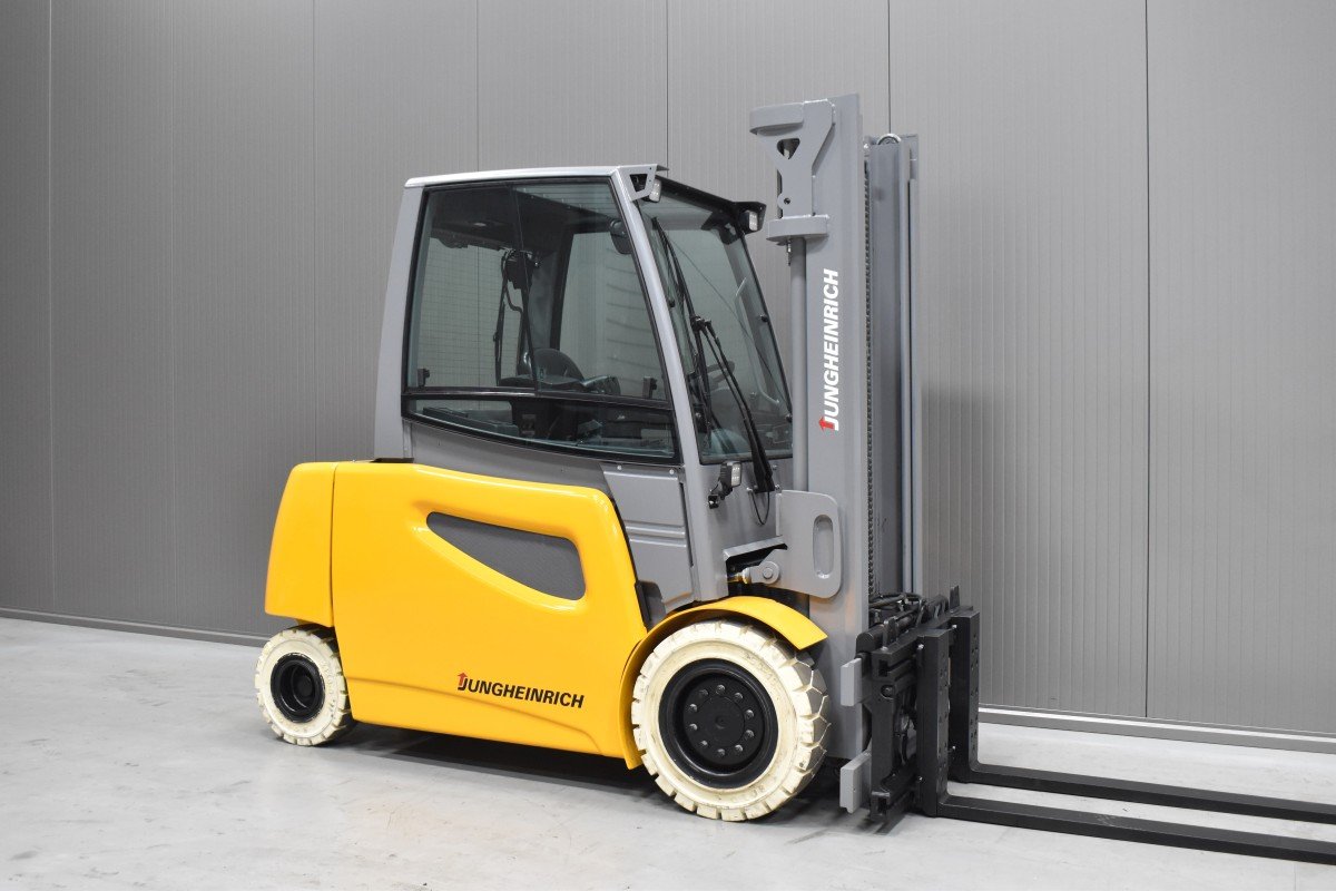 Gabelstapler Gebraucht kaufen – Jungheinrich EFG 540 mit Elektro in Österreich
