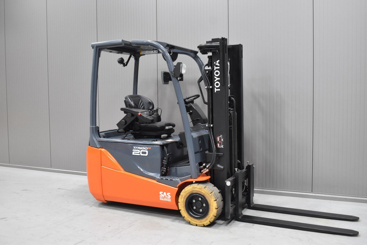 Gabelstapler Gebraucht kaufen – Toyota 8FBE20T mit Elektro in Österreich