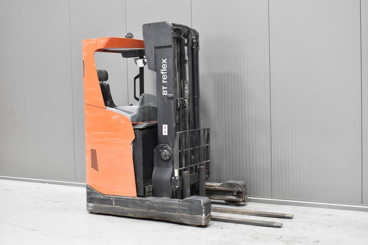 Gabelstapler Gebraucht kaufen – Toyota RRE 160 H mit Elektro in Deutschland