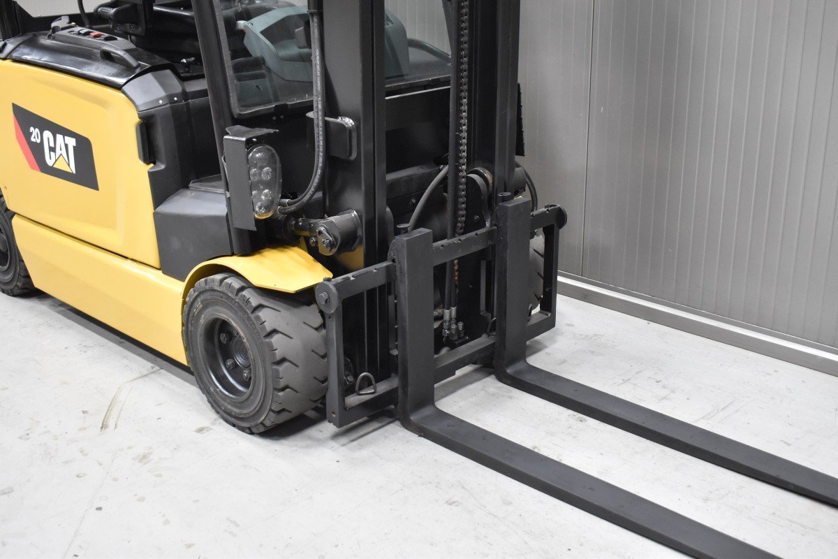 Caterpillar EP 20 AN – Bild 5