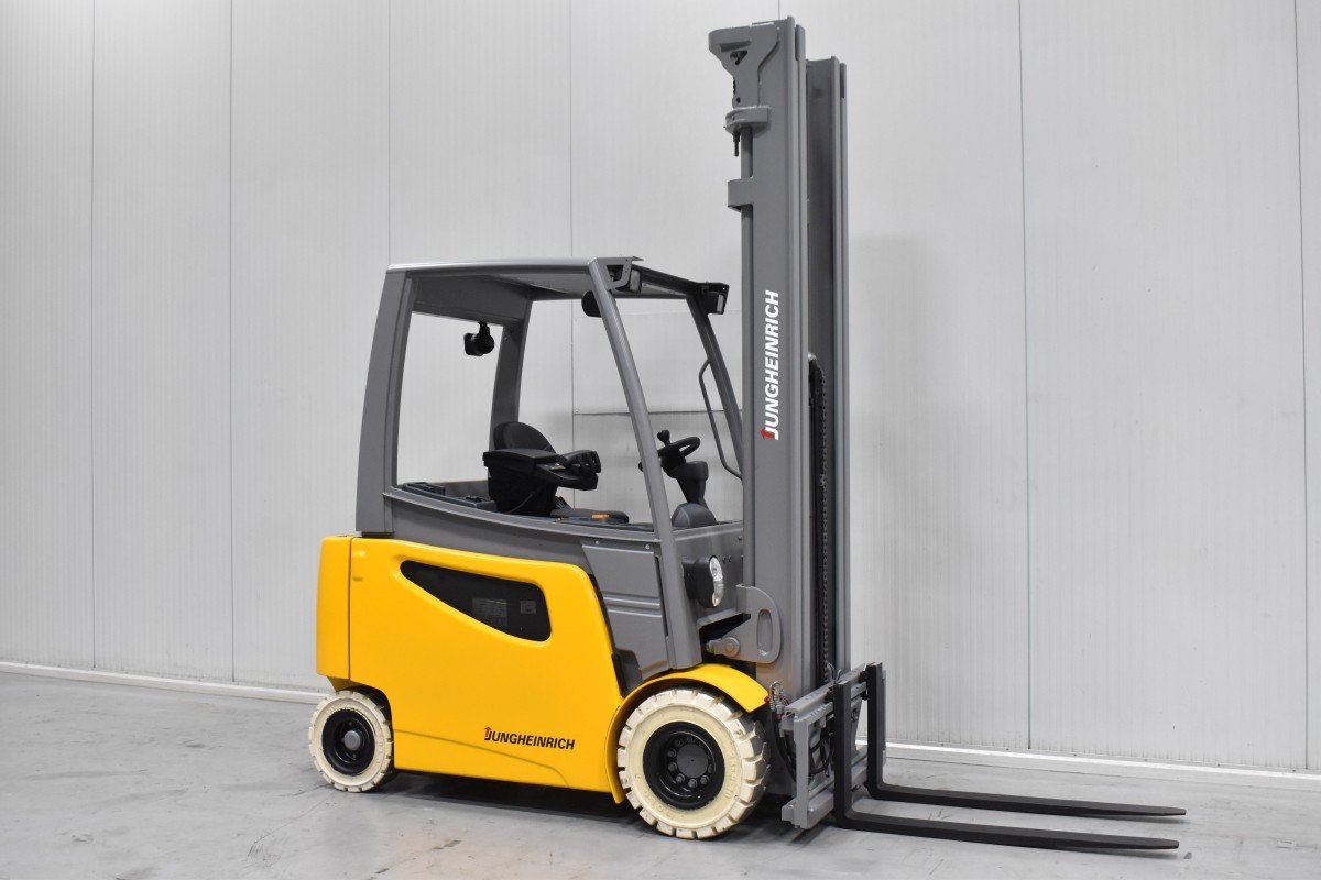 Gabelstapler Gebraucht kaufen – Jungheinrich EFG 425 k mit Elektro in Österreich