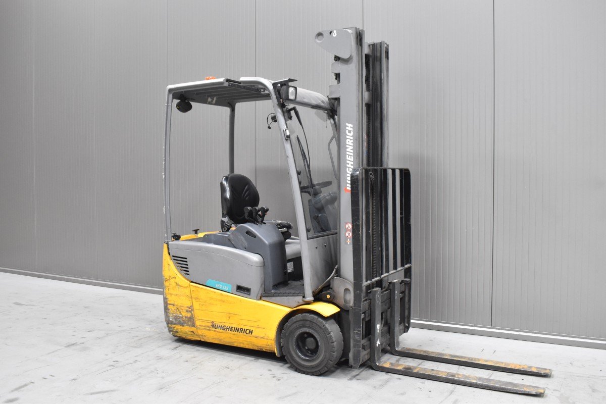 Gabelstapler Gebraucht kaufen – Jungheinrich EFG115 mit Elektro in Österreich